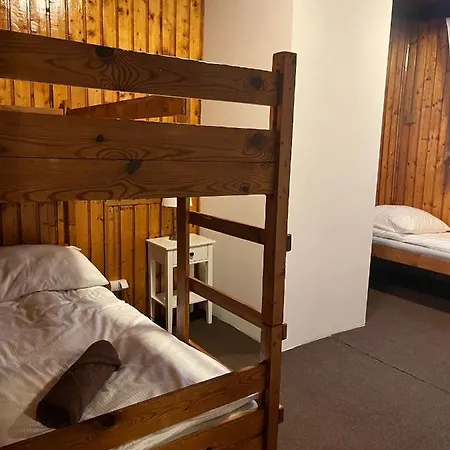 Schronisko Gosciniec Rownica Гостевой дом Устронь