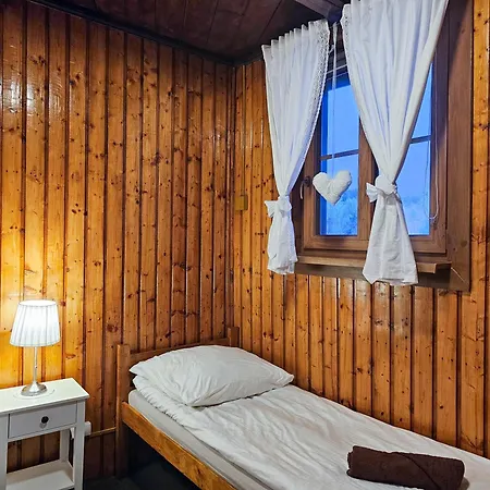 Schronisko Gosciniec Rownica Gæstehus