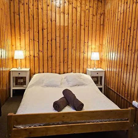 Schronisko Gosciniec Rownica Ustroń