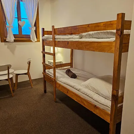 Schronisko Gosciniec Rownica * Ustroń