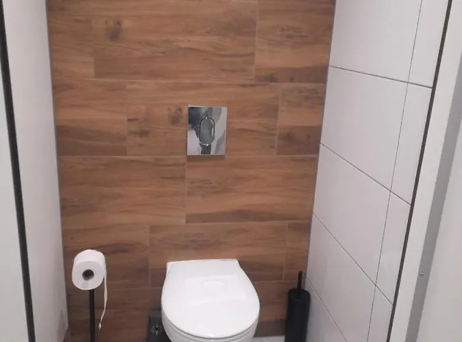 Schronisko Gosciniec Rownica בית הארחה