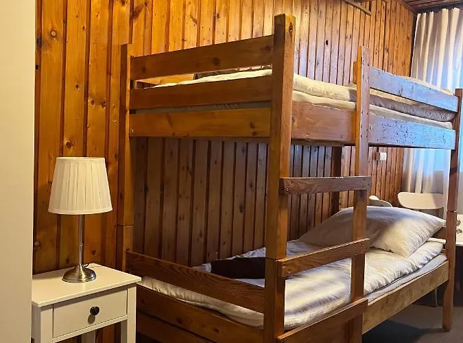 Schronisko Gosciniec Rownica בית הארחה